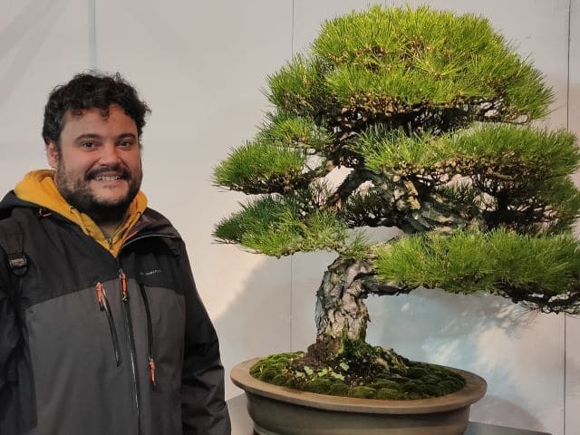 Alberto en la exposicion de tokyo